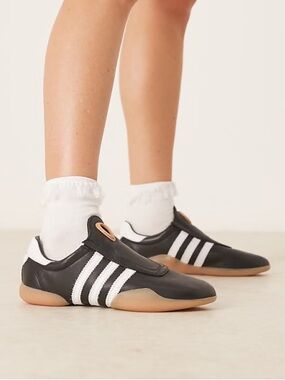 ADIDAS Taekwondo Mei slip on flats-Women’a size 8.5 and 6.5-BNWB